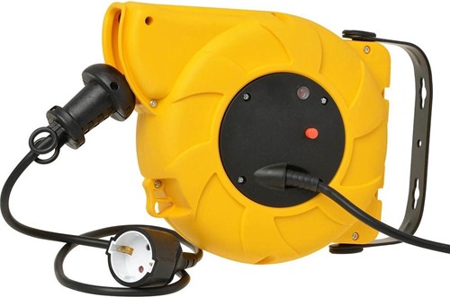 Trekveerhaspel 9+2meter 3x1,5mm H05VV-F